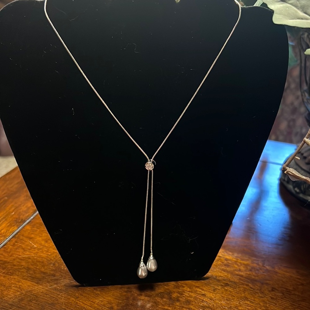 Rhodium Snake Chain w/Glass Blk Pearls